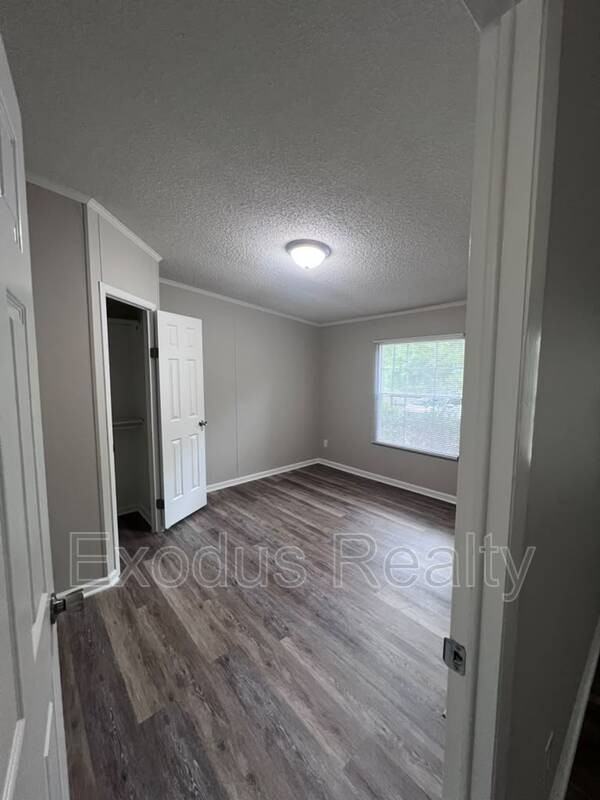 141 Cherry Berry Ln - Photo 4 of 45