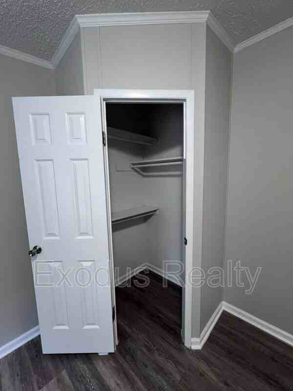 141 Cherry Berry Ln - Photo 6 of 45