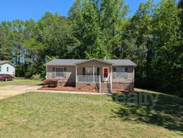 featured image of 983 Heritage Way