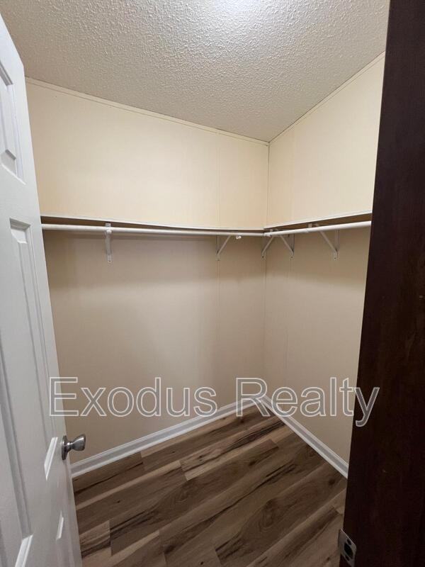 983 Heritage Way - Photo 7 of 30