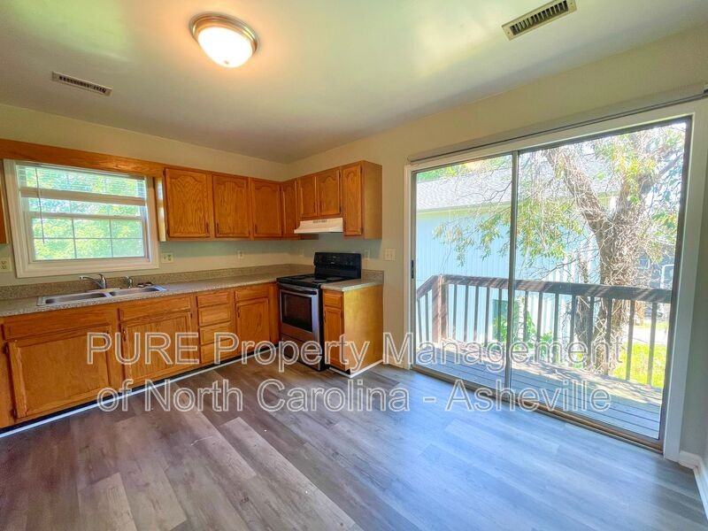 70 Hampton St #B - Photo 4 of 21