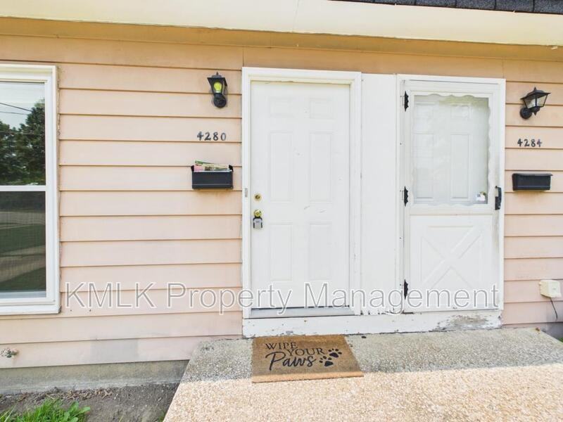 4280 Lorwood Dr - Photo 4 of 38