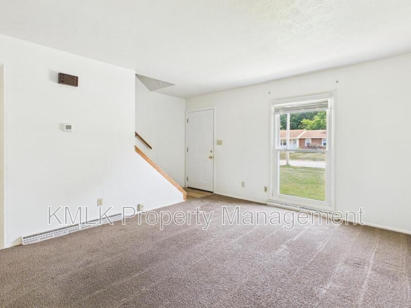 4280 Lorwood Dr - Photo 6 of 38