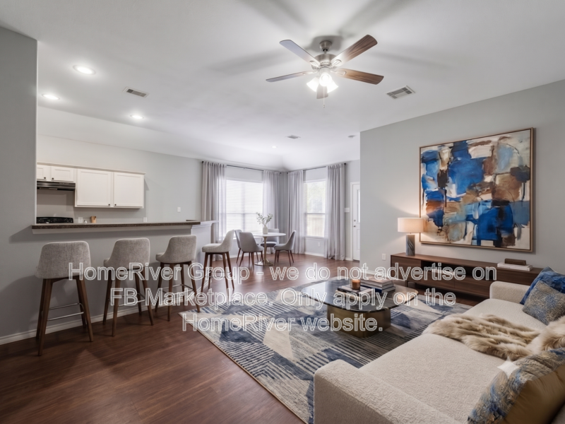 11427 Ryan Ct - Photo 2 of 24