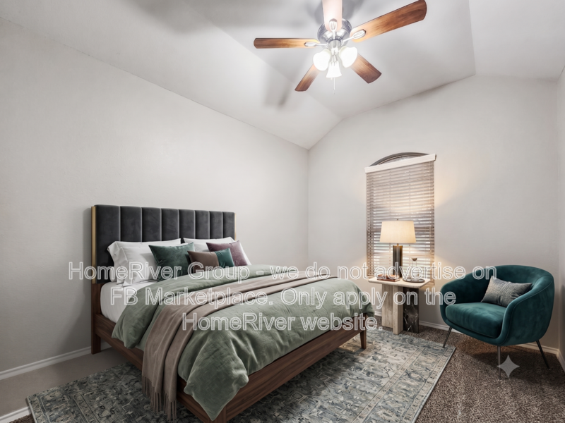 11427 Ryan Ct - Photo 4 of 24
