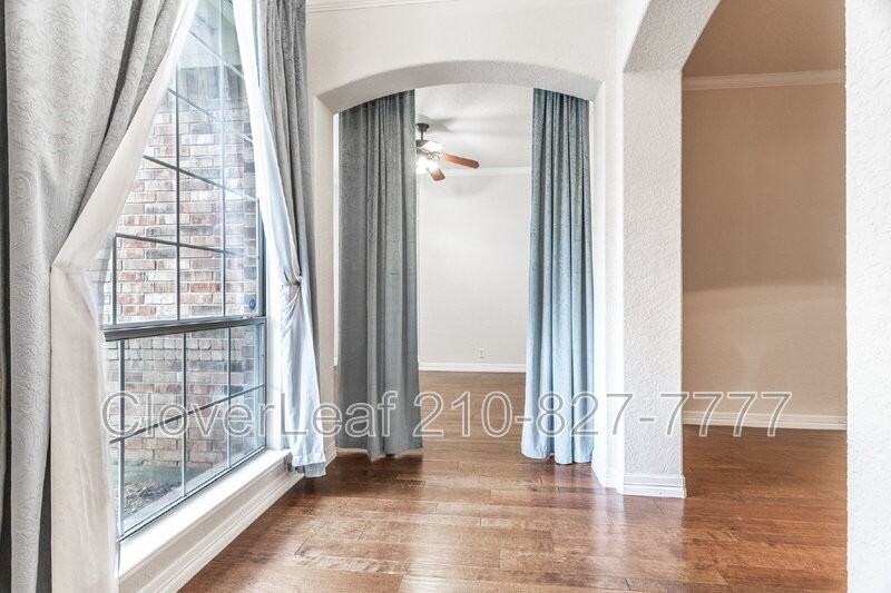12806 Terrace Holw - Photo 7 of 50