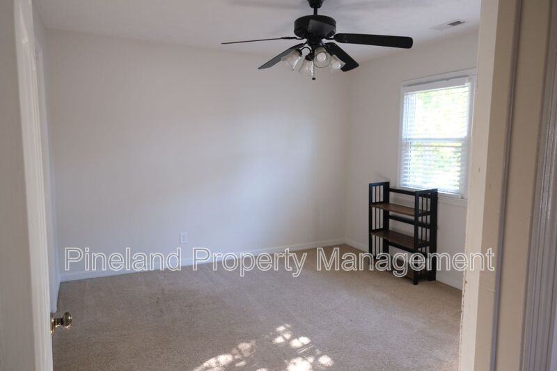 405 Andros Dr - Photo 7 of 16