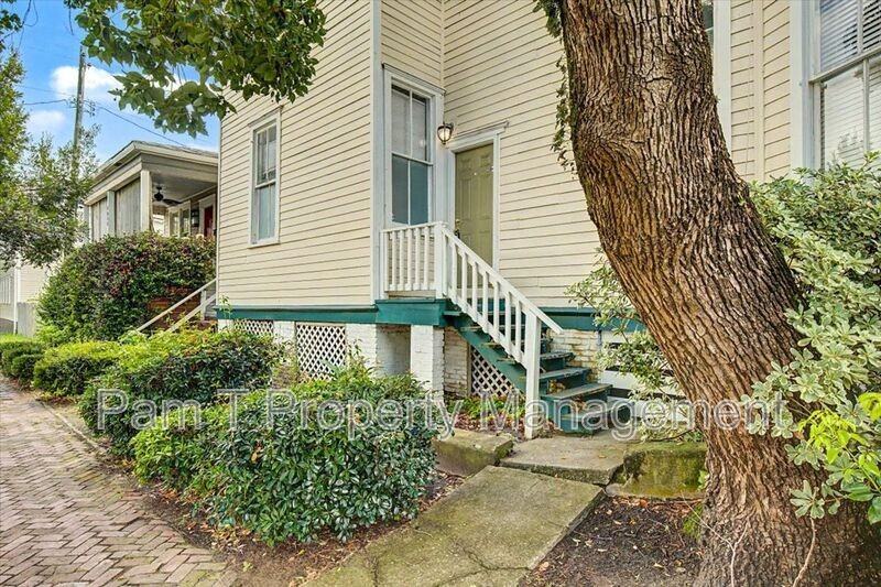 402 E Park Ave #1B - Photo 2 of 19