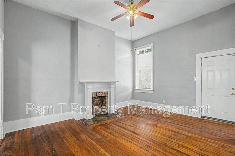 402 E Park Ave #1B - Photo 6 of 19