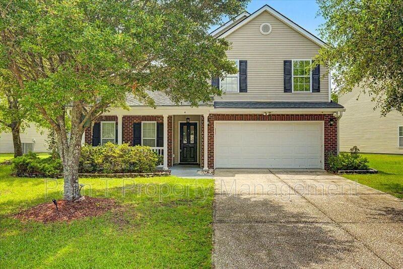 4 Bainbridge Way - Photo 2 of 31