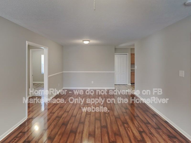 515 Creekview Dr - Photo 3 of 24