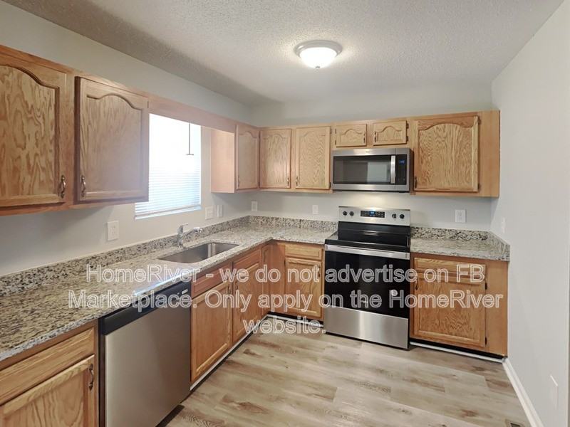 515 Creekview Dr - Photo 4 of 24