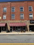305 10th St - Photo 1 of 1