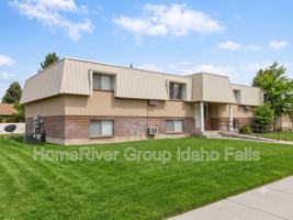 featured image of 1110 Garfield St #4