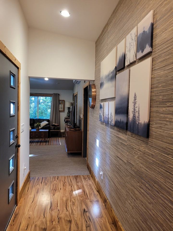 721 Claire Ln - Photo 3 of 38