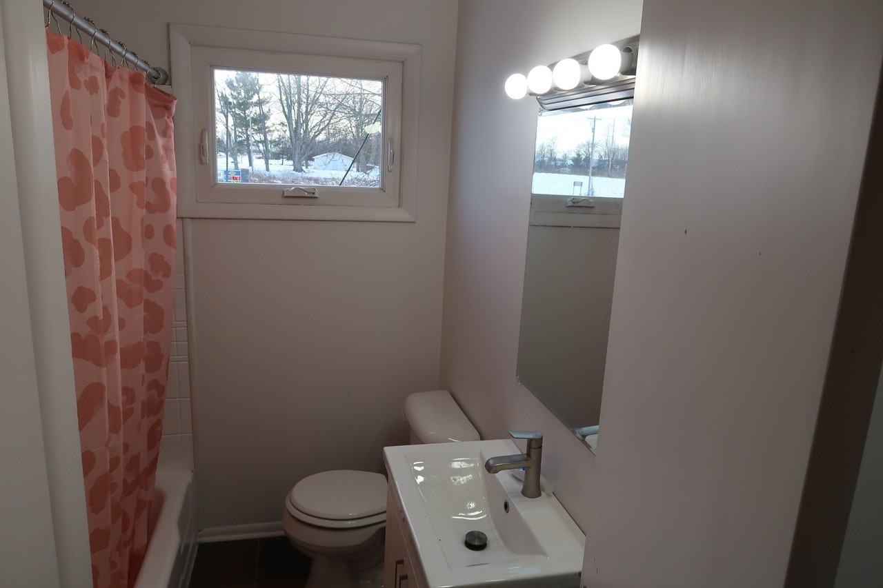4812 Port Sheldon St #2 - Photo 7 of 10