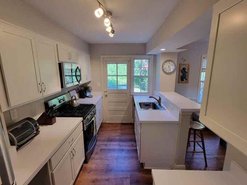 1904 Edgewood Rd - Photo 6 of 18