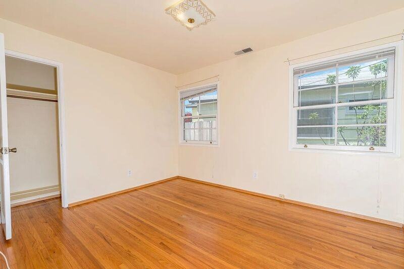 4988 63rd St - Photo 5 of 17