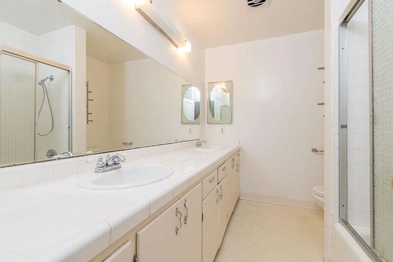 4988 63rd St - Photo 7 of 17