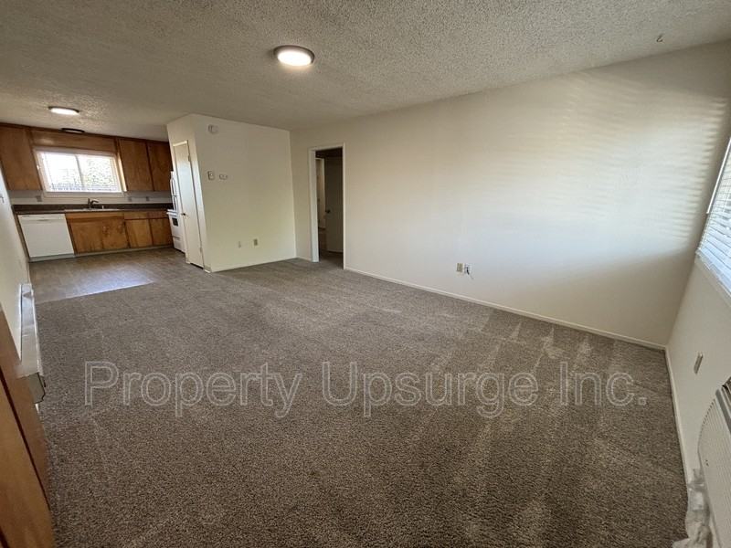 725 Kimball Rd #13 - Photo 6 of 15
