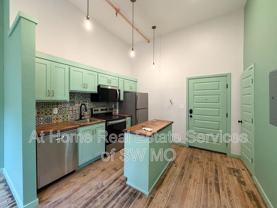 320 W Walnut St #208 - Photo 1 of 1