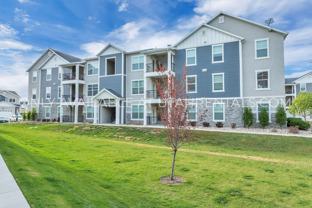 97 W Silver Springs Dr - Photo 1 of 1