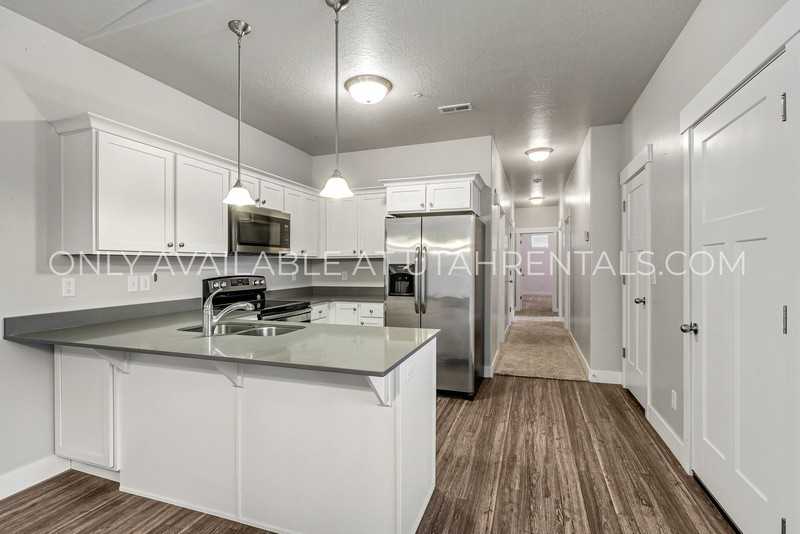 97 W Silver Springs Dr - Photo 7 of 20