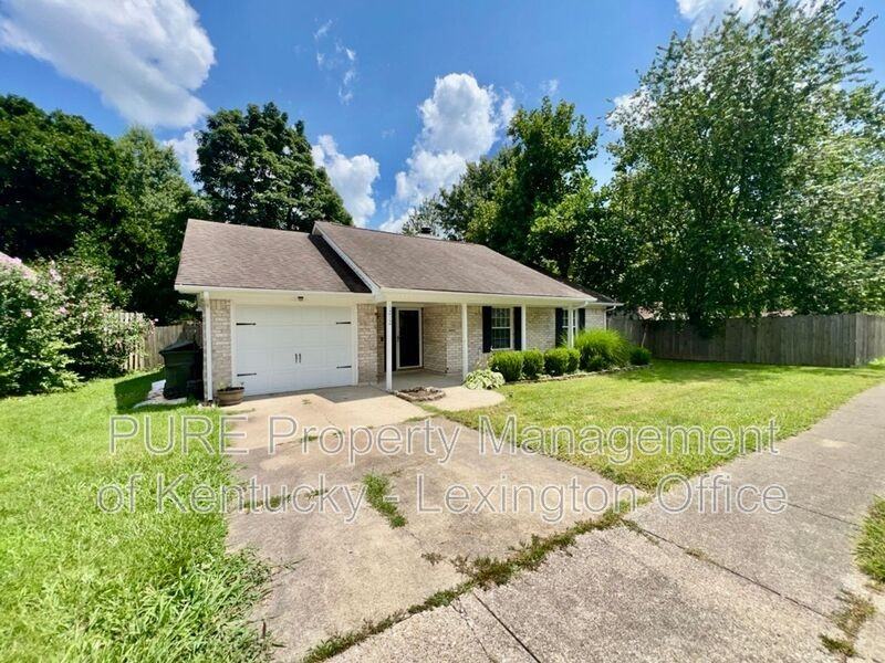 1212 Fenwick Rd - Photo 4 of 24