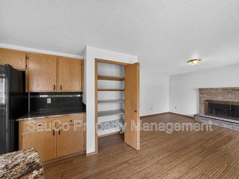 969 Sw 177th Ter - Photo 7 of 22