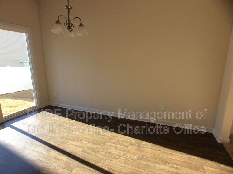 6008 Vista Woods Ln - Photo 3 of 18