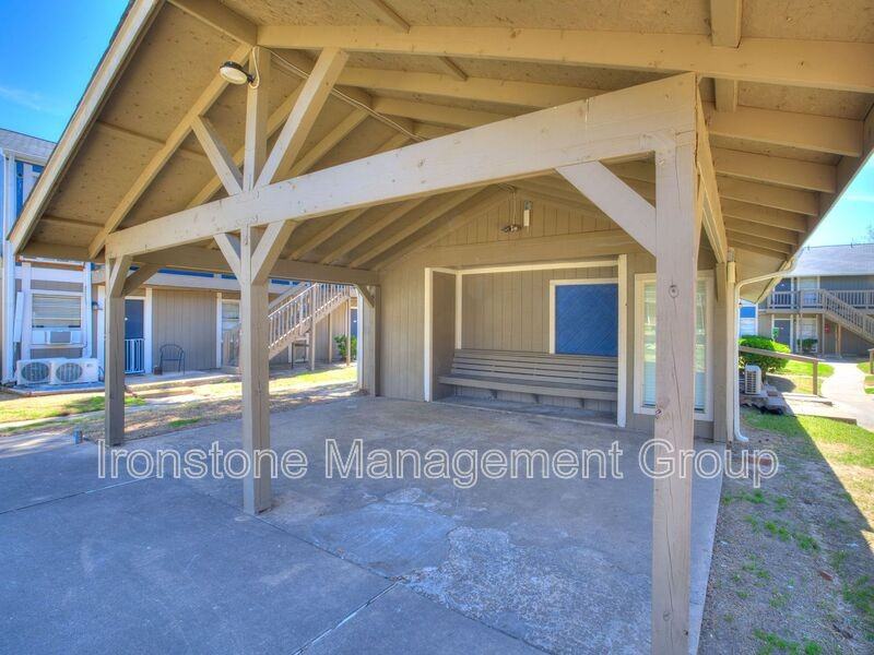 4641 S Darlington Ave #4A - Photo 2 of 6