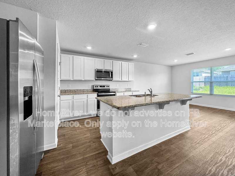 5578 Guinevere Ln - Photo 2 of 21