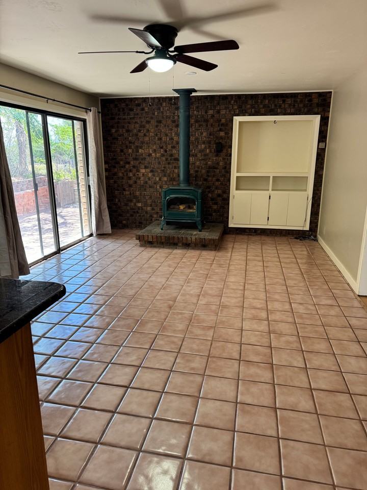 240 N 300 E #MAIN - Photo 3 of 17