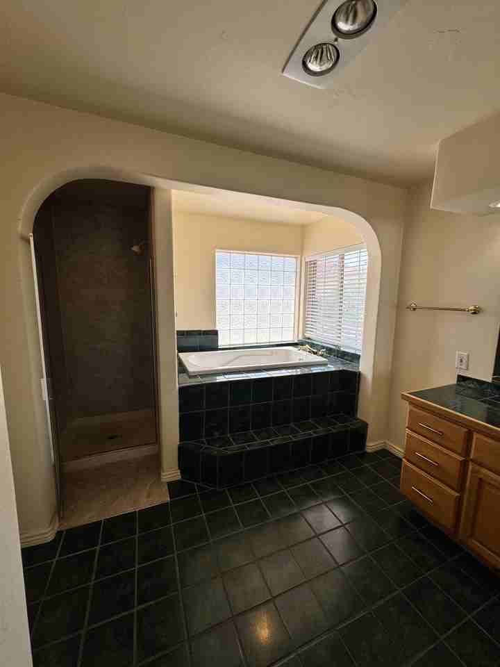 240 N 300 E #MAIN - Photo 7 of 17