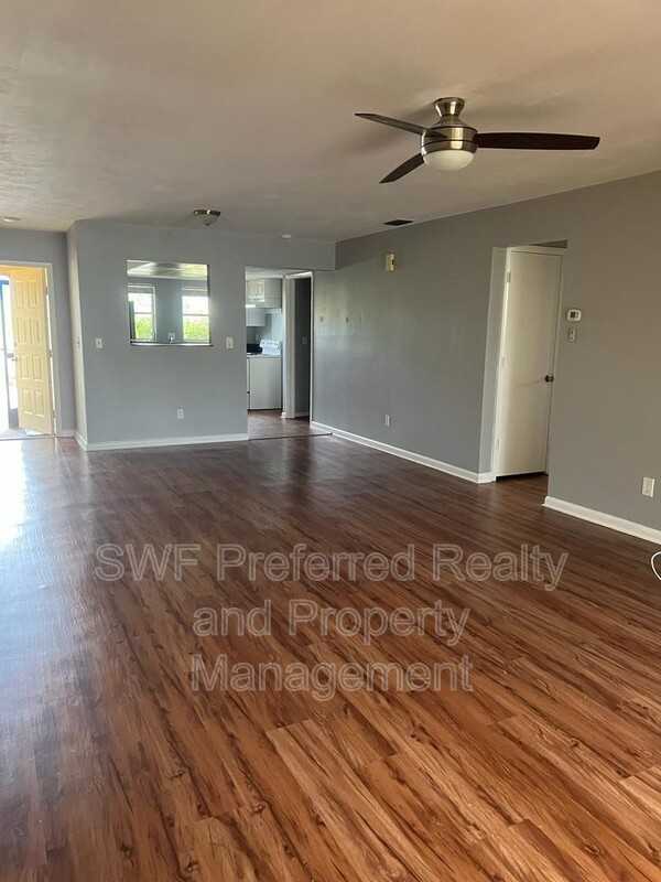 4341 Country Club Blvd #1 - Photo 4 of 26
