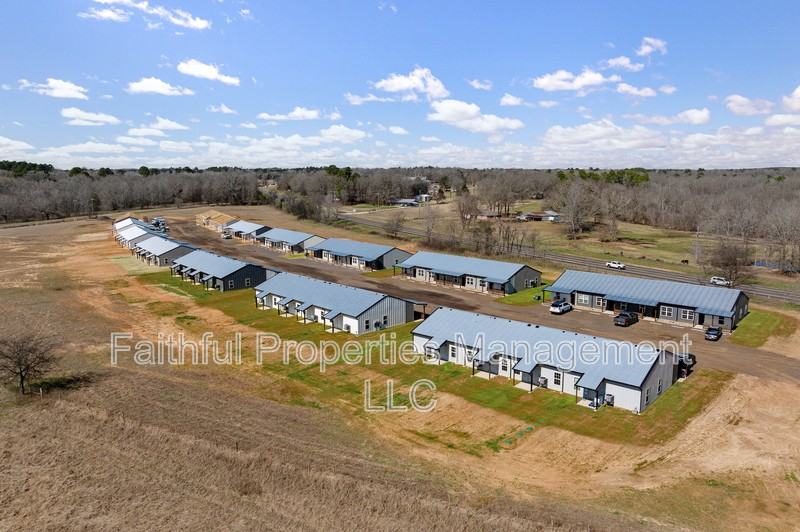 21579 County Road - Photo 4 of 10