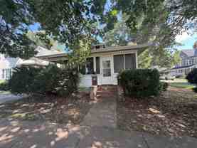 1601 W Ayres Ave - Photo 1 of 1