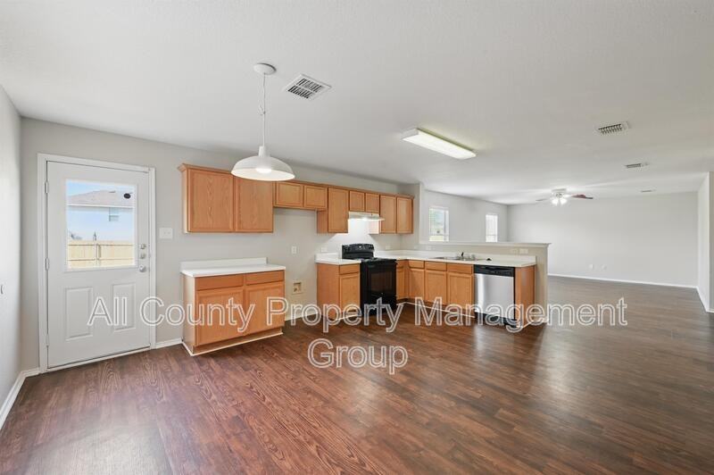 4909 Wildcreek Way - Photo 2 of 24