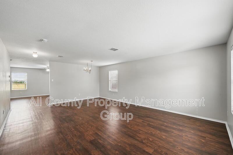 4909 Wildcreek Way - Photo 7 of 24