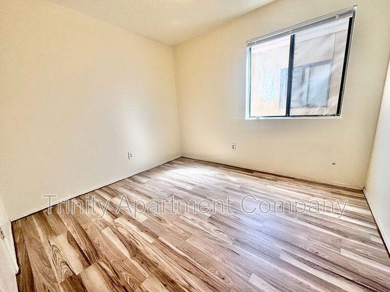 117 General Arnold St Ne #117C - Photo 5 of 10