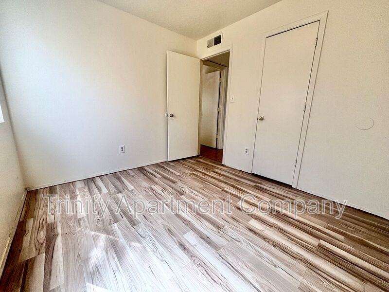 117 General Arnold St Ne #117C - Photo 7 of 10