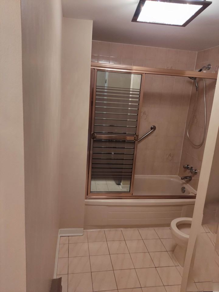 1738 Boulevard René-Laennec #3 - Photo 3 of 17