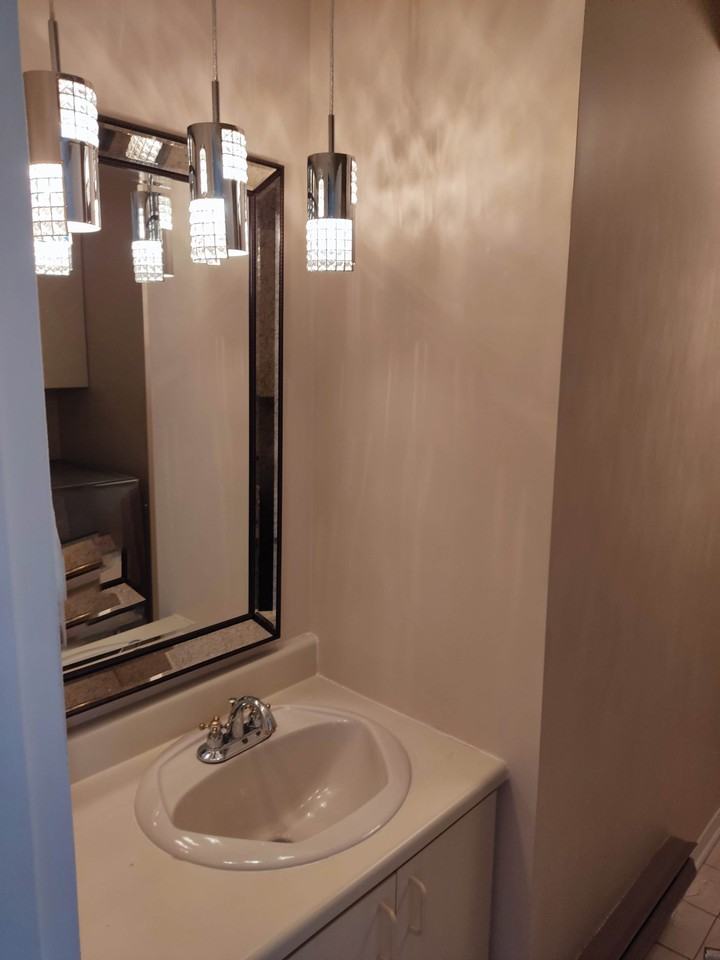 1738 Boulevard René-Laennec #3 - Photo 4 of 17