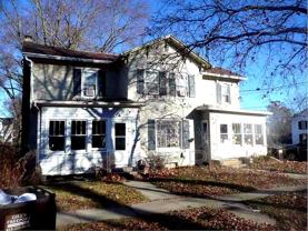 414 W Clark St - Photo 1 of 1