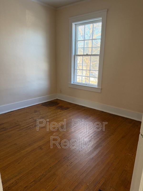 406 E Prospect Ter - Photo 7 of 9