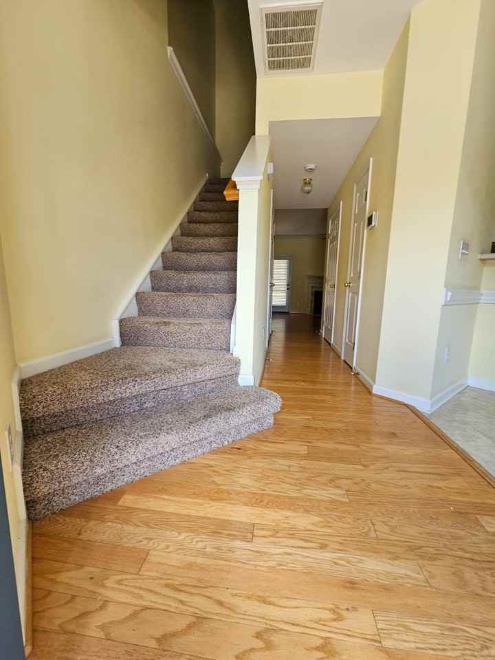 142 Spring Crossing Cir #1 - Photo 2 of 12