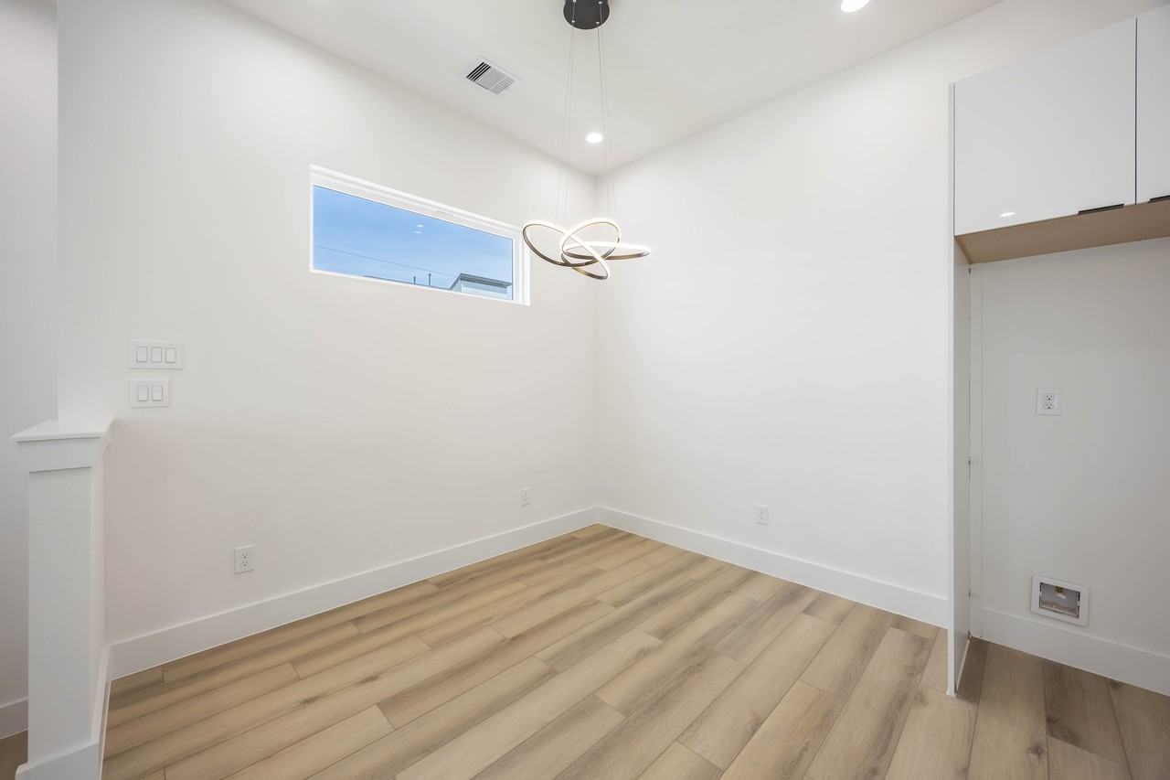 6735 Peerless Street - BUnit B #B - Photo 5 of 10