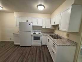 2815 Thomas Dr - Photo 1 of 1