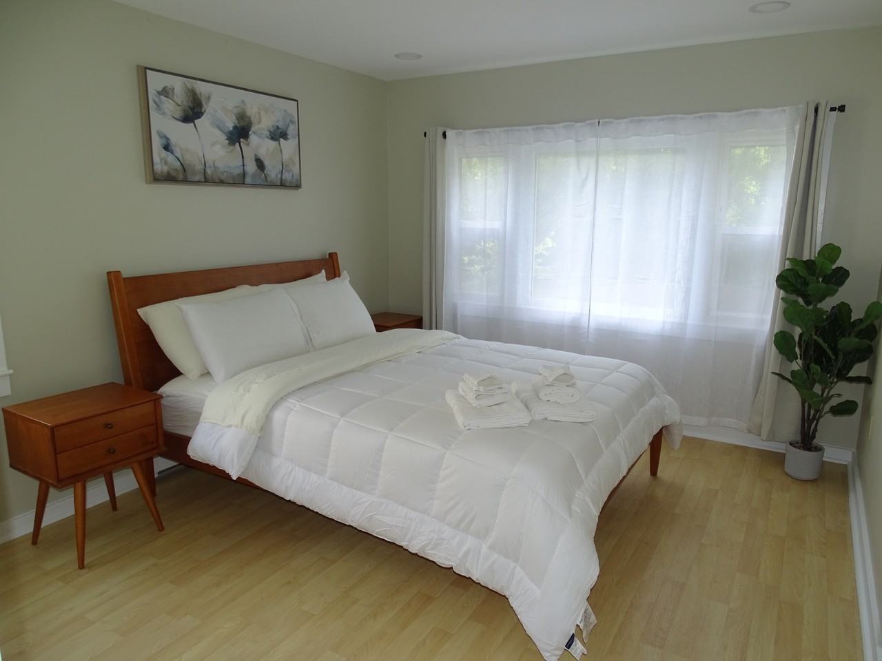 303 Bishop St #1 - Photo 6 of 24