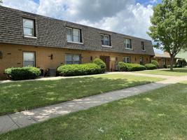 featured image of 805 Illini Avenue #B